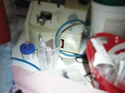 Cooling Glass Ionomer Cooling Glass Ionomer