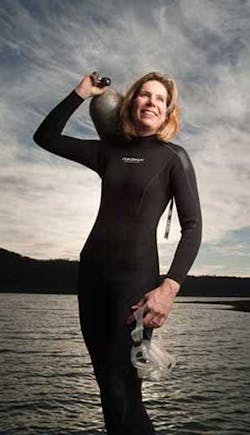 Th Cover Spotlight 01 Th Cover Spotlight 01