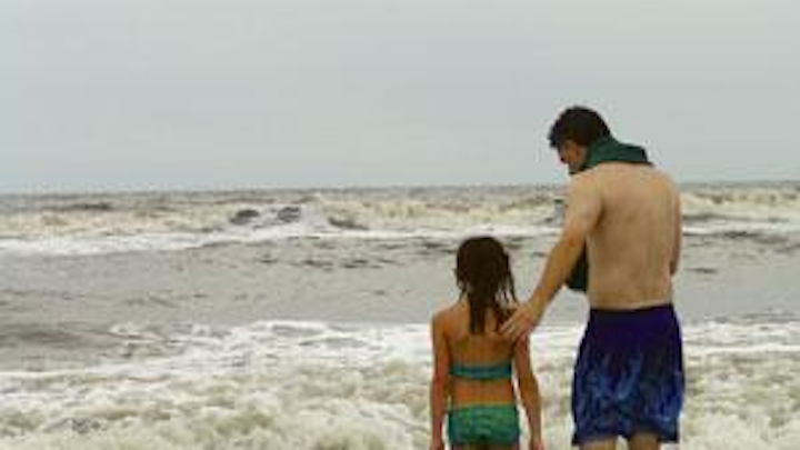 Th Kh Beach1