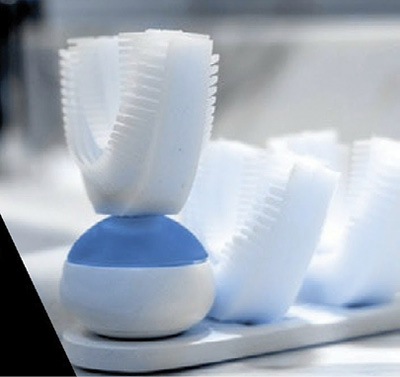 Content Dam Rdh Print Articles Volume37 Issue11 1711rdhcmillamabrush P02