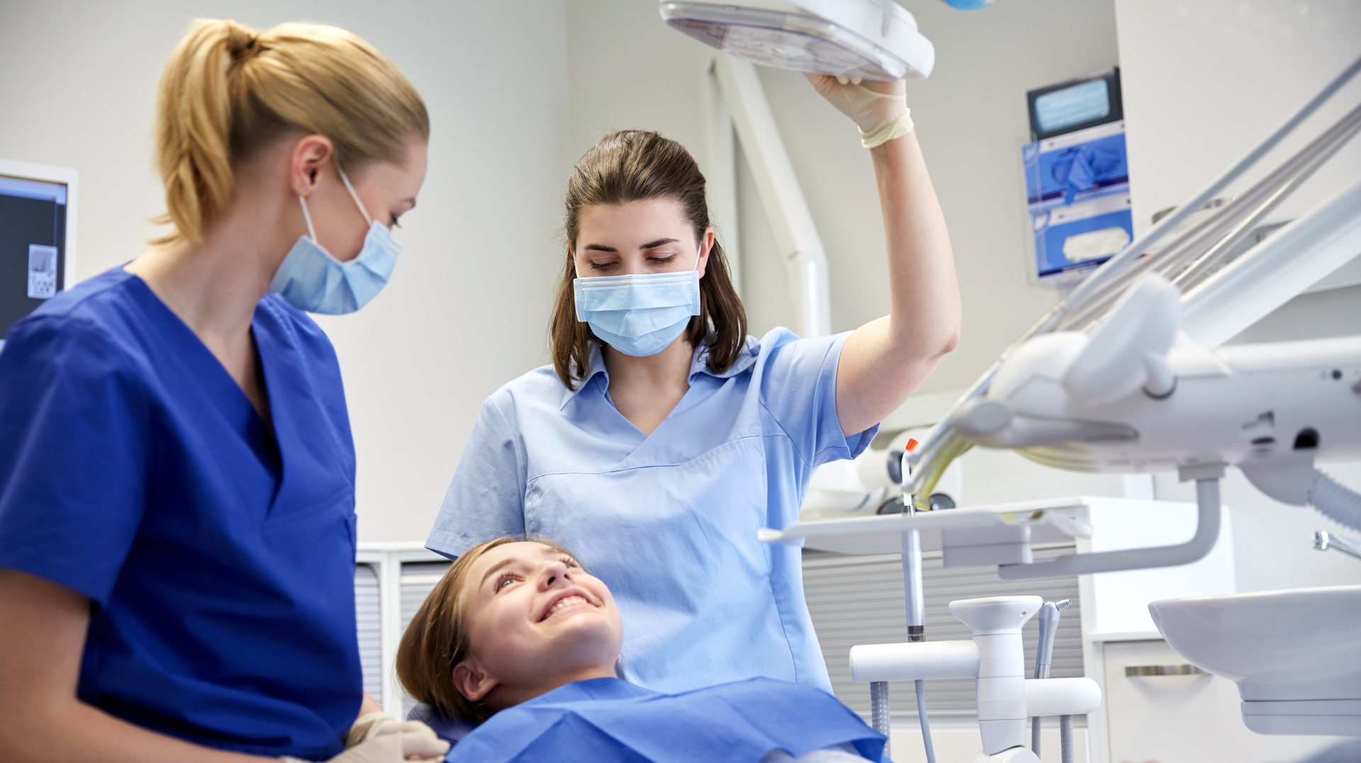 Dental Assistant 6464eb2fe6d02
