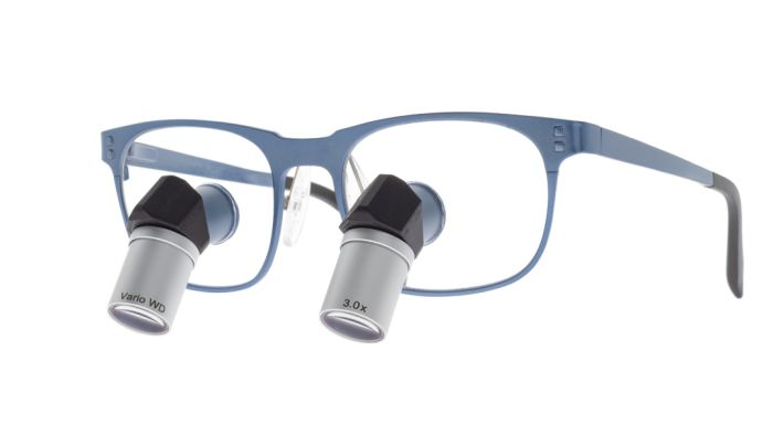 LumaDent ErgoPrism loupes with waveLUX headlight