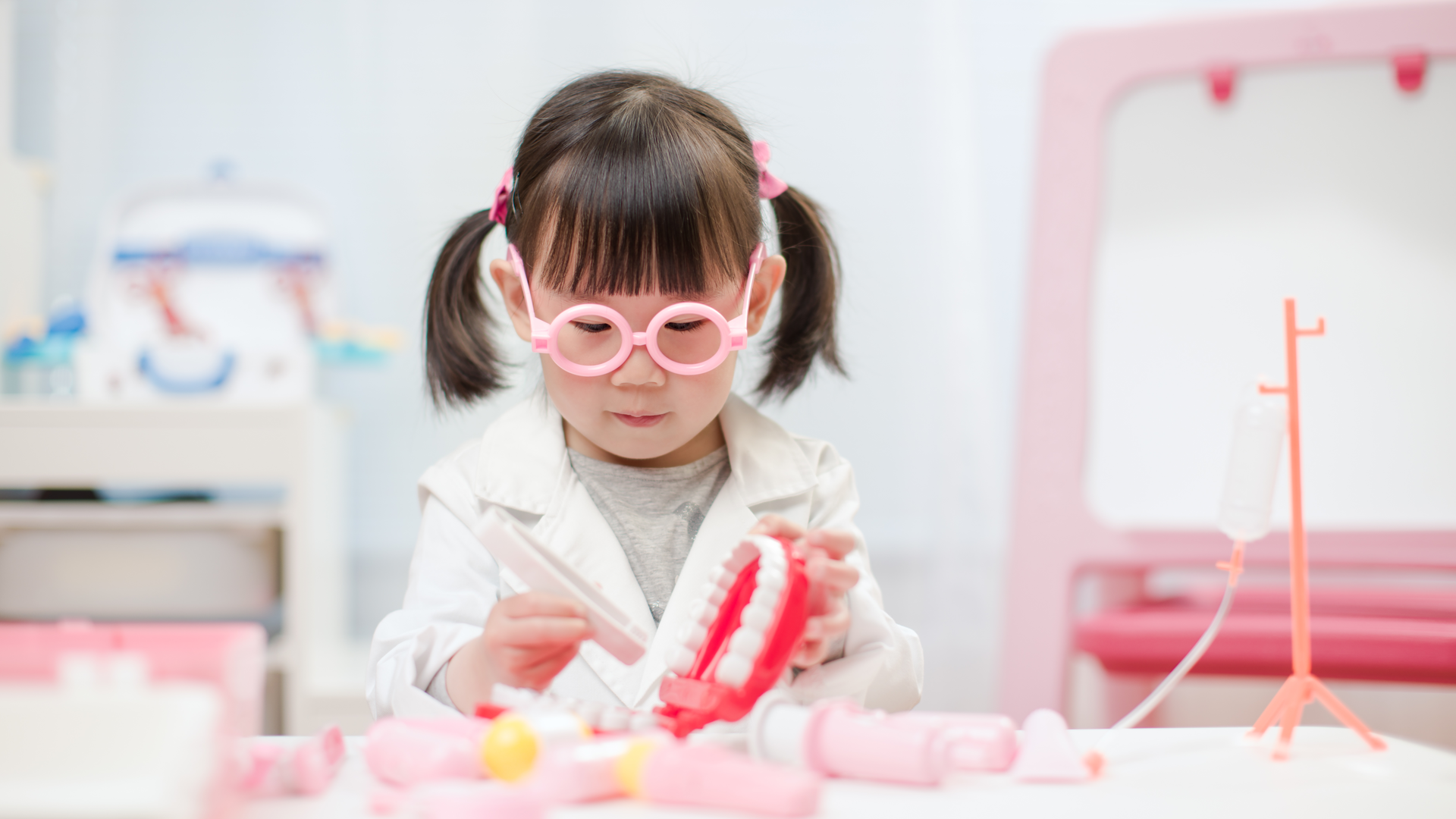 Geting curious again is a way to overcome feeling uninspired in your dental hygiene career.