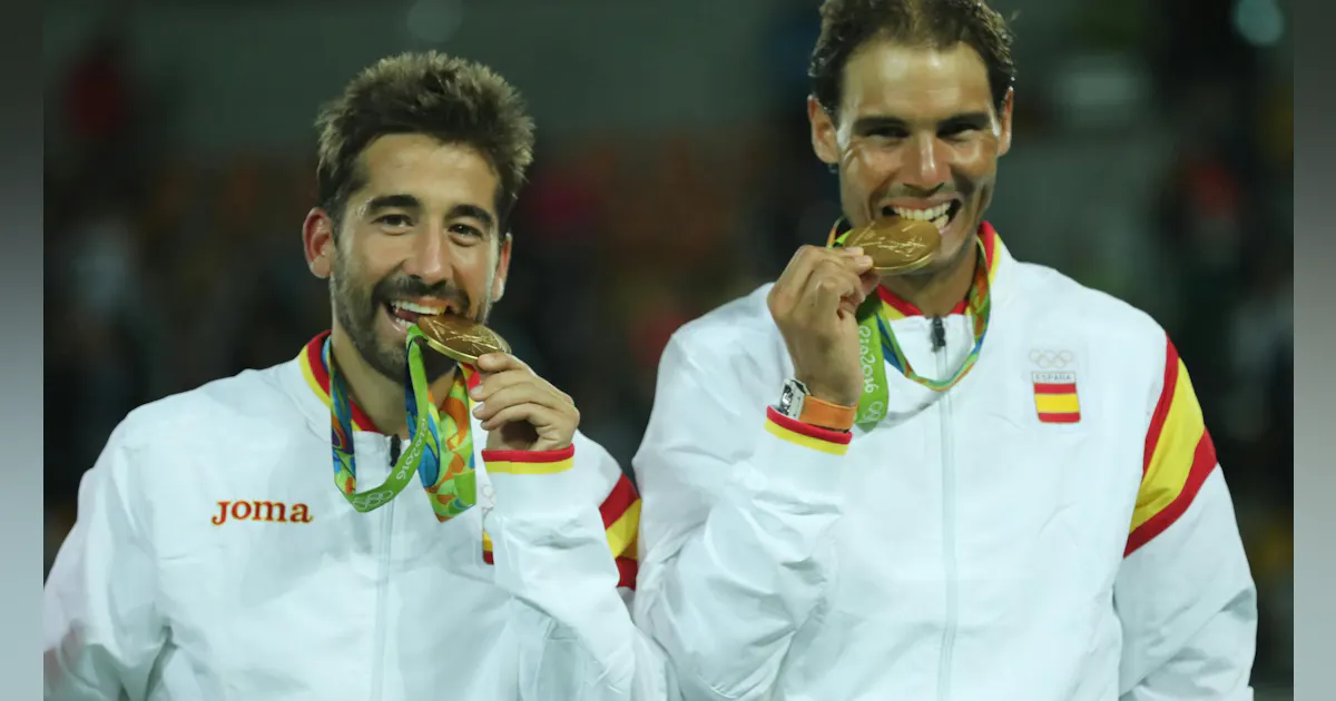 Gold, silver, and bronze: How is the oral health of Olympic athletes? Gold, silver, and bronze: How is the oral health of Olympic athletes?
