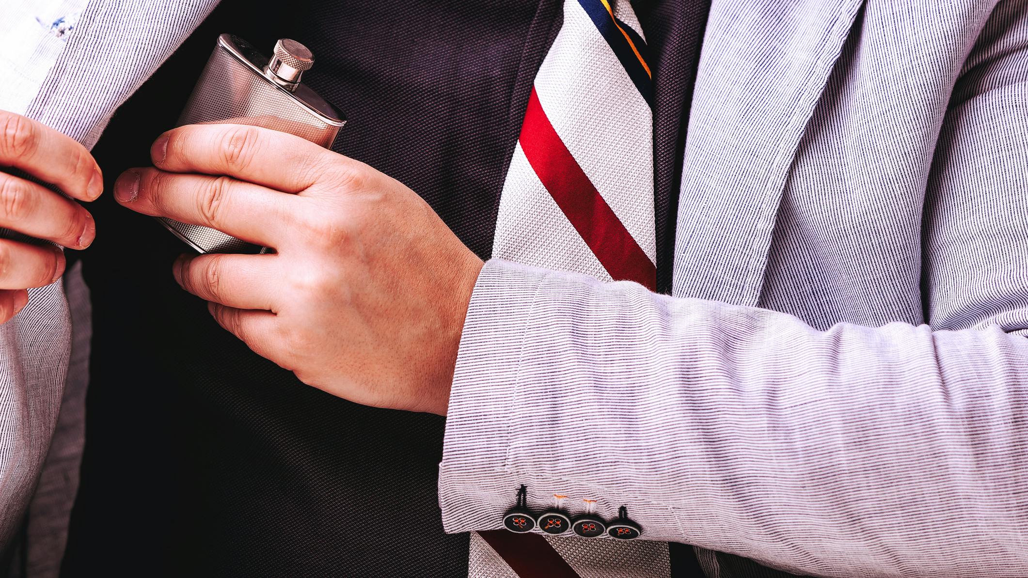 dental pros are positioned to see signs of substance abuse early in patients