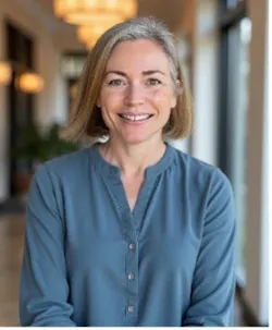 Lesley Harbison