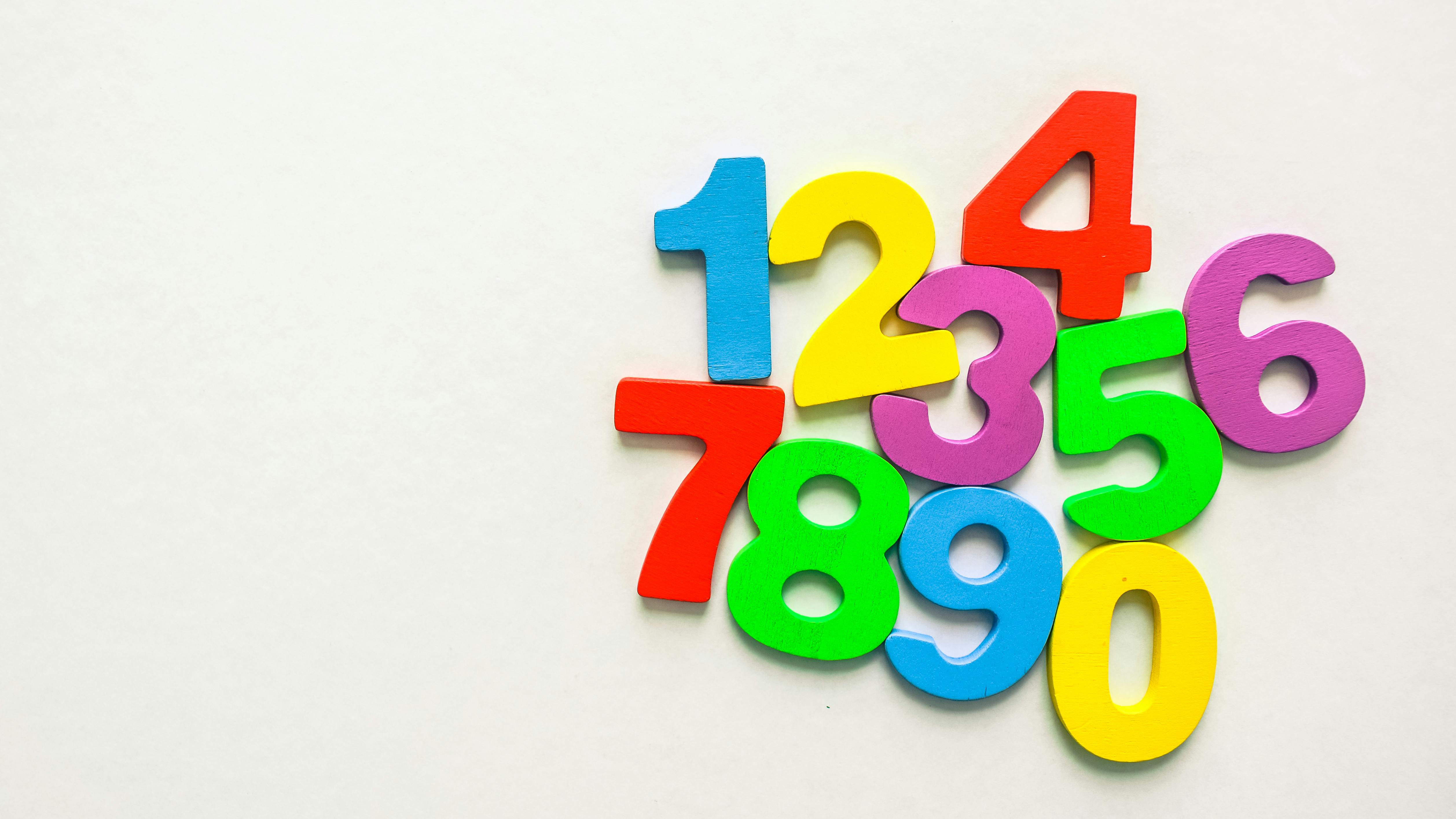 Numbers magnets